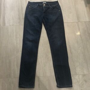 Hudson Collin flap mid rise, skinny jean, size 27